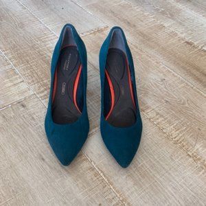 Beautiful Teal Rockport Heels - Size 6